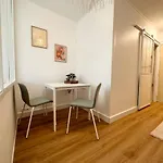 Mini Loft Avec Cinema Et Terrasse - Cap D'agde Apartamento *