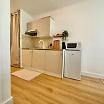 Mini Loft Avec Cinema Et Terrasse - Cap D'agde Apartamento
