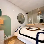 Mini Loft Avec Cinema Et Terrasse - Cap D'agde Apartamento