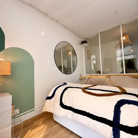 Mini Loft Avec Cinema Et Terrasse - Cap D'agde Apartamento