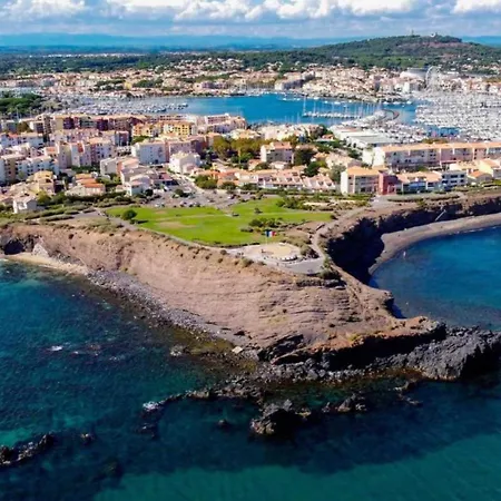 Mini Loft Avec Cinema Et Terrasse - Cap D'agde Apartmán *