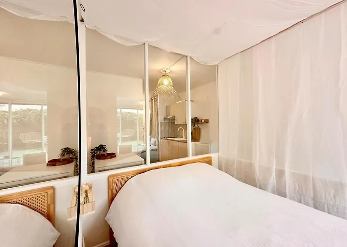 Apartamento Mini Loft Avec Cinema Et Terrasse - Cap D'agde Agde