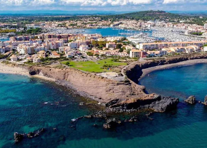 Mini Loft Avec Cinema Et Terrasse - Cap D'agde Apartamento *